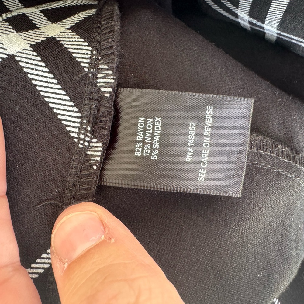 Torrid Women’s Pocket Pixie Flare Studio Luxe Pon… - image 8